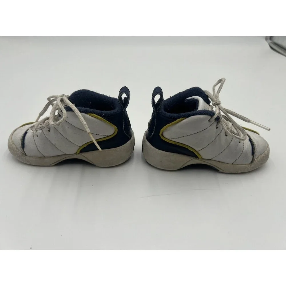 True Vintage ‘1999 Nike Air Jordan Jumpman Baby Toddler TD size 7c 832005-171